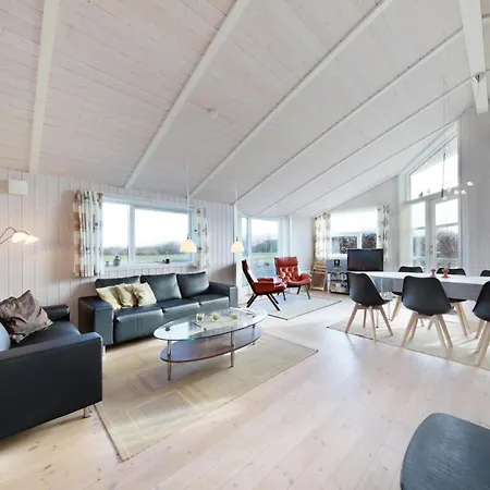 Amazing In Rudkobing With 3 Bedrooms, Sauna And Wifi